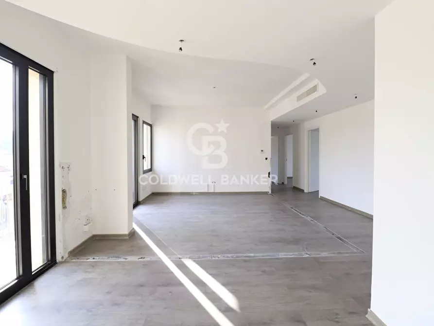 Immagine 1 di Appartamento in vendita  in piazzale ceccarini a Riccione
