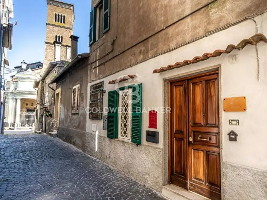 Immagine 1 di Appartamento in vendita  in Via San Pio a Sutri