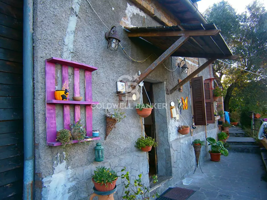 Immagine 1 di Casa indipendente in vendita  in Contrada Fornacchia a Soriano Nel Cimino