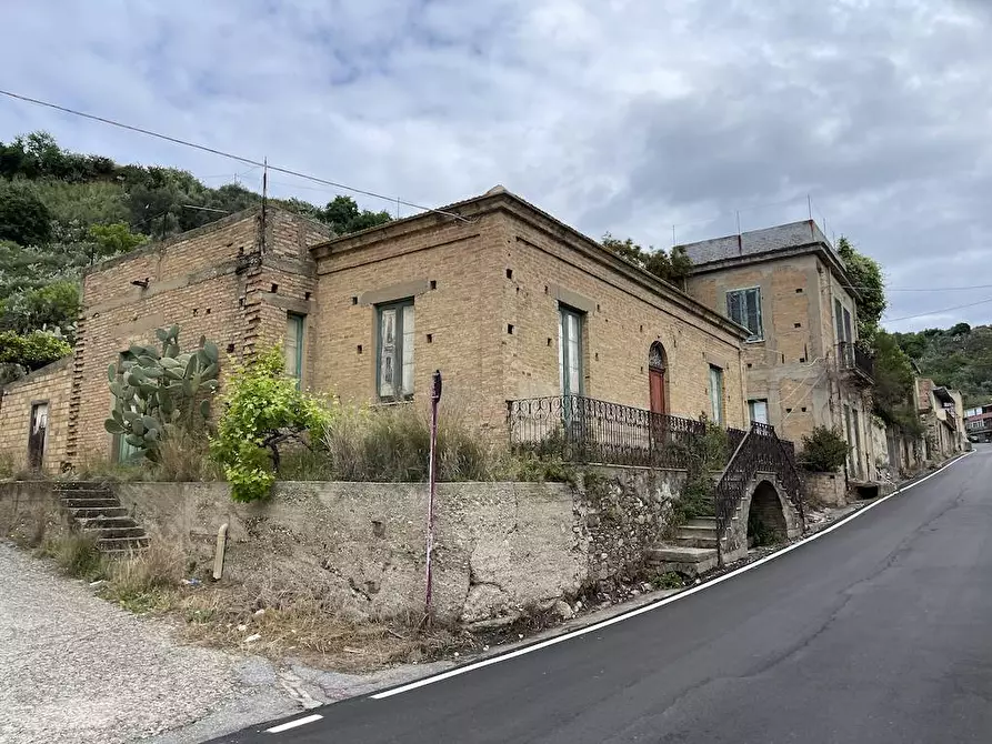 Immagine 1 di Casa indipendente in vendita  in via dei Monti Villa San Giuseppe a Reggio Di Calabria