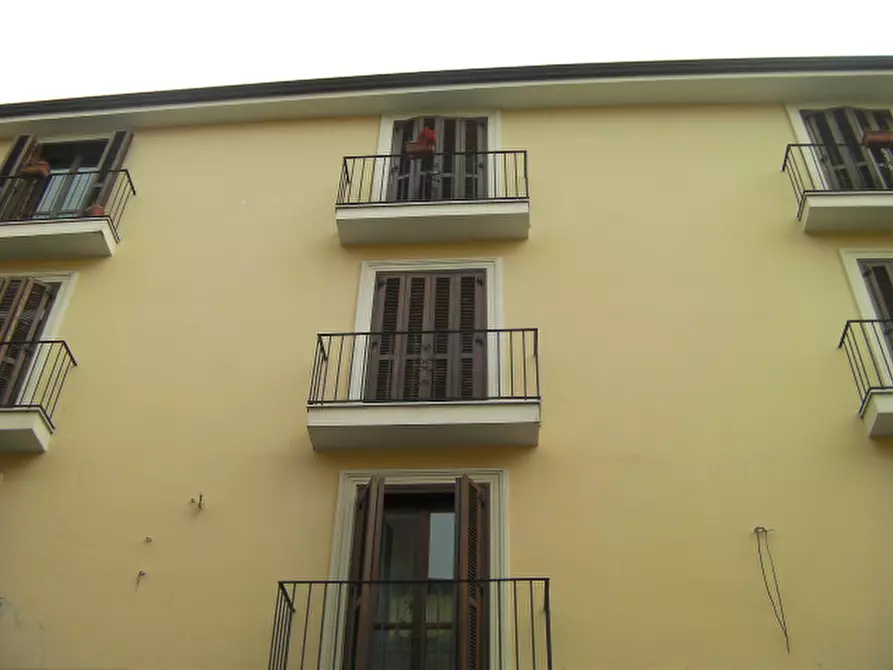 Immagine 1 di Appartamento in vendita  in via anfiteatro a Santa Maria Capua Vetere