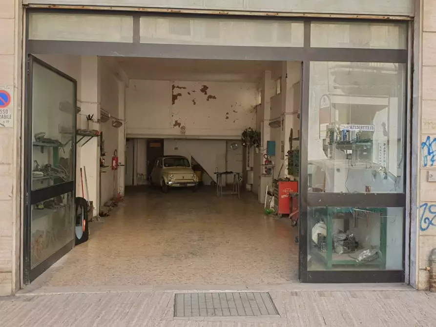Immagine 1 di Posto auto in vendita  a Ascoli Piceno