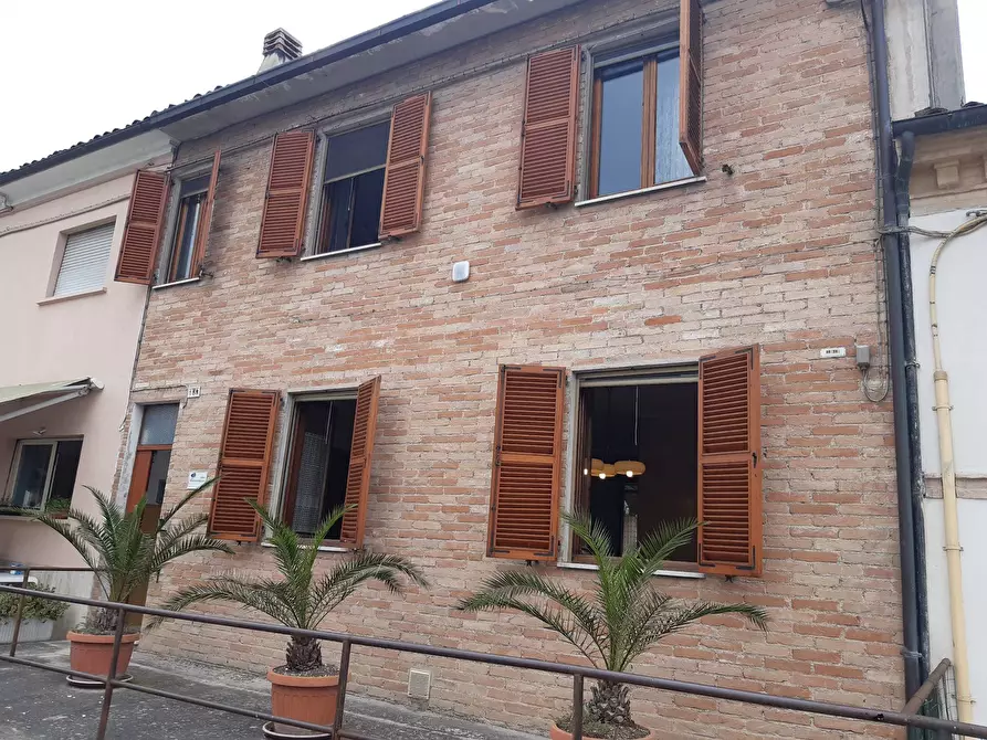 Immagine 1 di Casa indipendente in vendita  in BORGO PERANZONI a Macerata