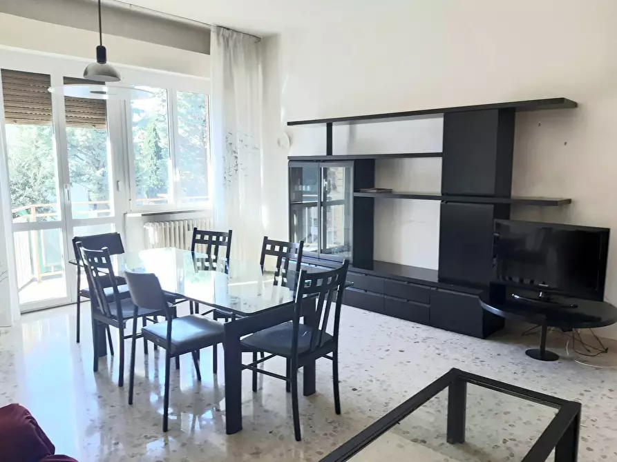 Immagine 1 di Appartamento in vendita  in VIA DEI VELINI a Macerata