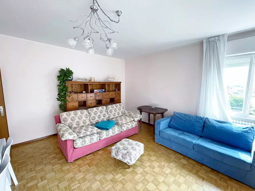 Immagine 1 di Appartamento in vendita  in via bolzano a Trento