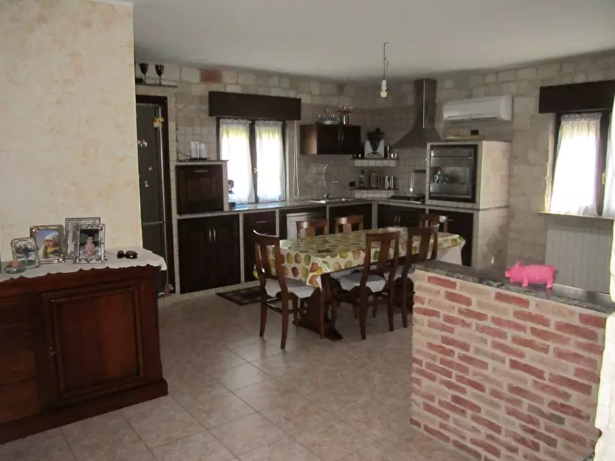 Immagine 1 di Appartamento in vendita  in c.da Colle Arso a Campobasso