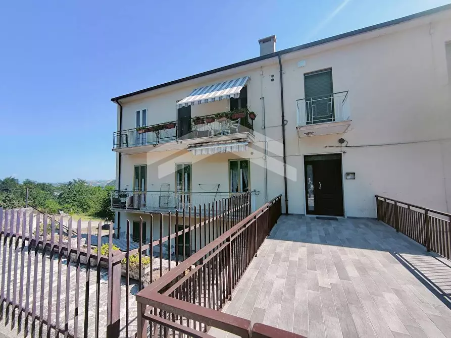 Immagine 1 di Appartamento in vendita  in Via Duca d'Aosta a Campobasso