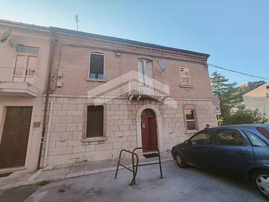 Immagine 1 di Casa indipendente in vendita  in Via Genova a Campobasso