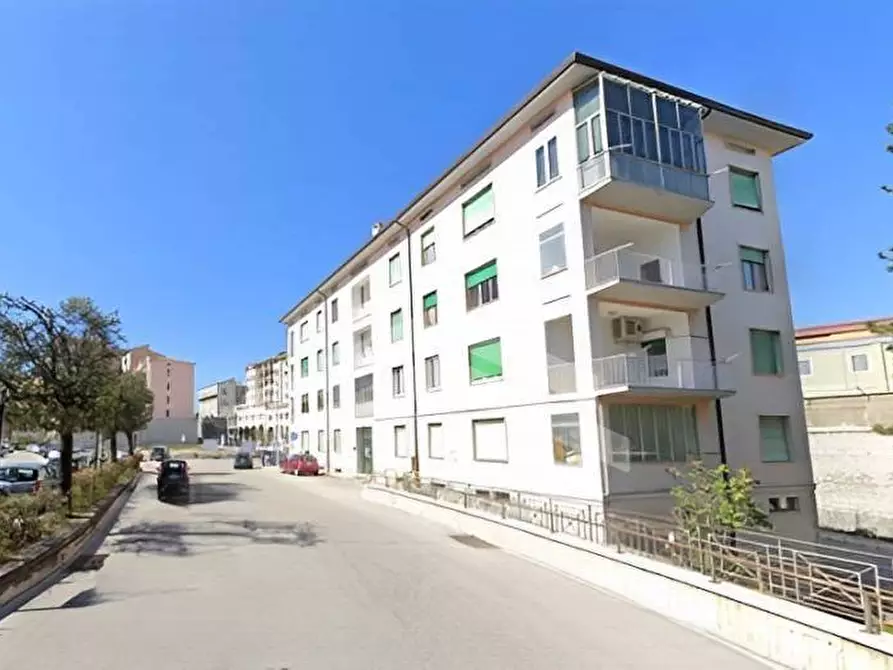 Immagine 1 di Appartamento in vendita  in Via Mons. Bologna a Campobasso