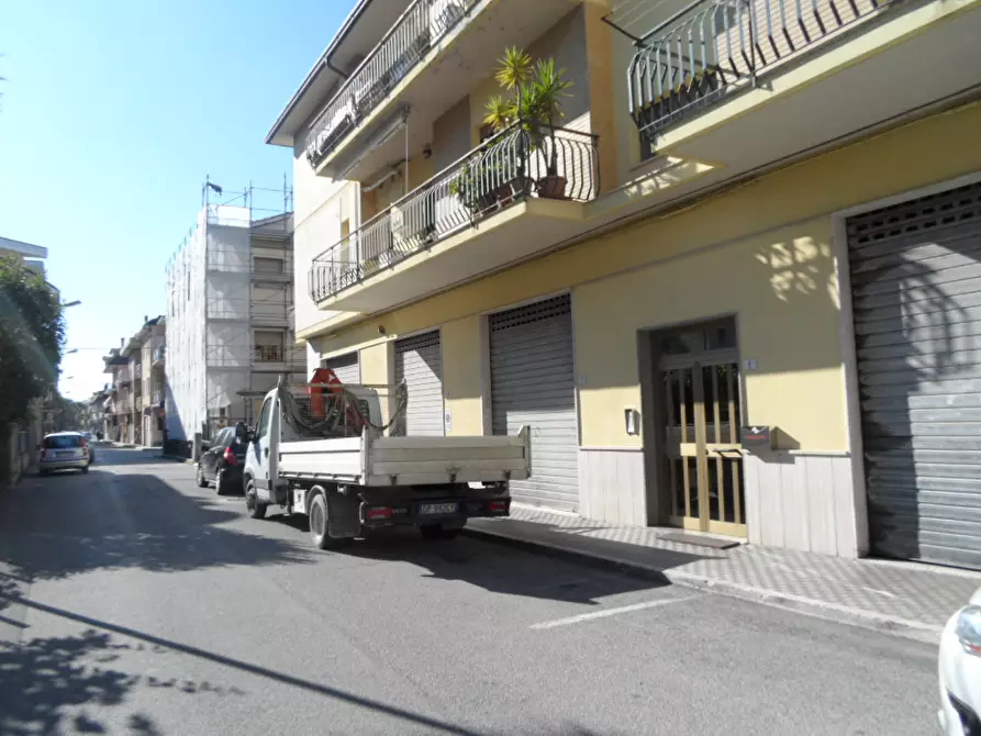 Immagine 1 di Posto auto in vendita  in Via Piave a San Benedetto Del Tronto