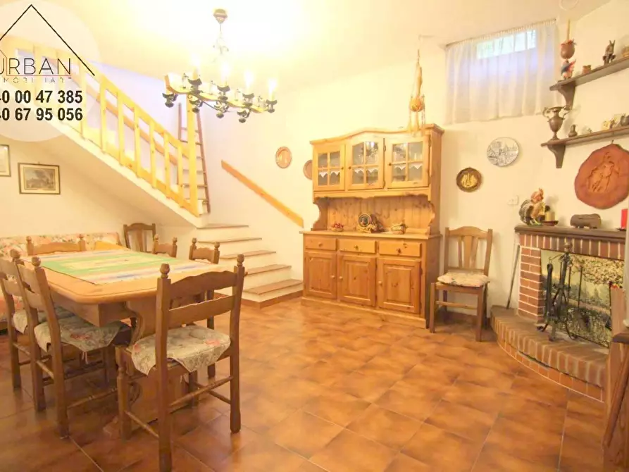 Immagine 1 di Casa indipendente in vendita  in Via Colle a Pizzoli