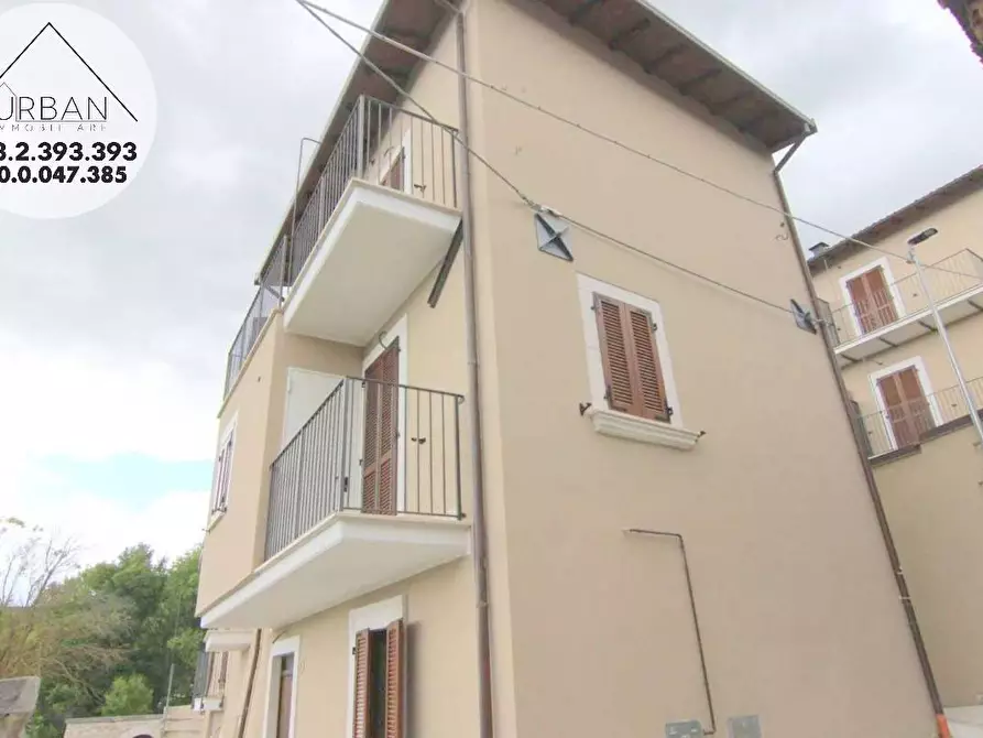 Immagine 1 di Casa indipendente in vendita  in Via Nanni a Barisciano
