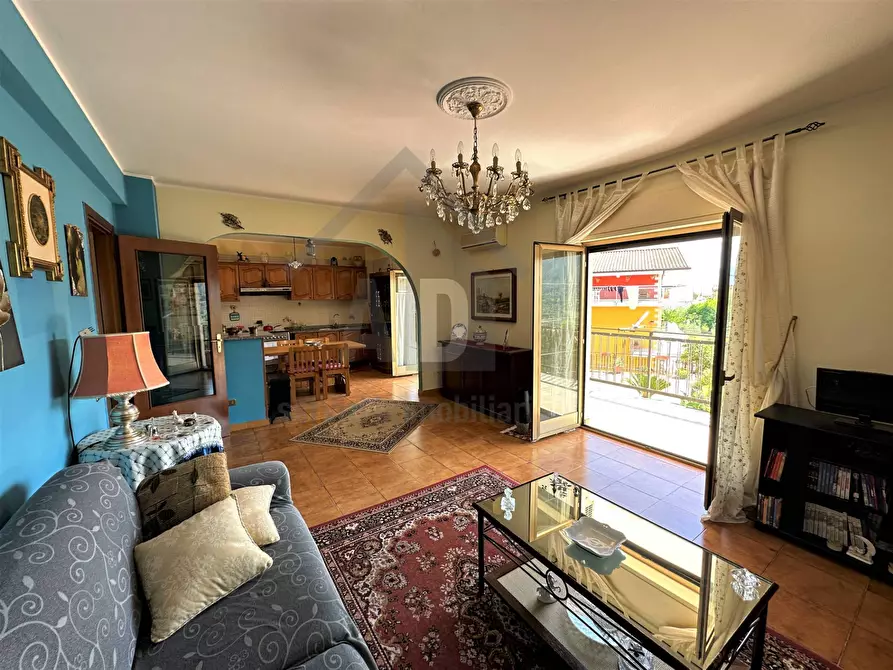 Immagine 1 di Appartamento in vendita  in VIA DEI BRETTI a Altilia