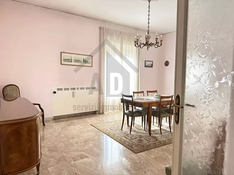 Immagine 1 di Appartamento in vendita  in via Miceli a Cosenza