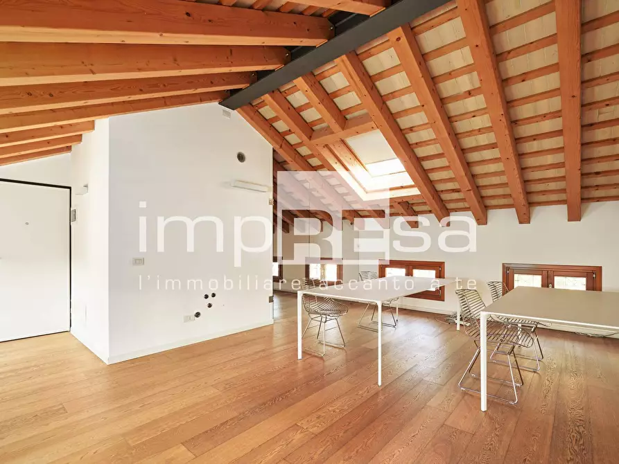 Immagine 1 di Appartamento in vendita  in via duca d'aosta a Silea