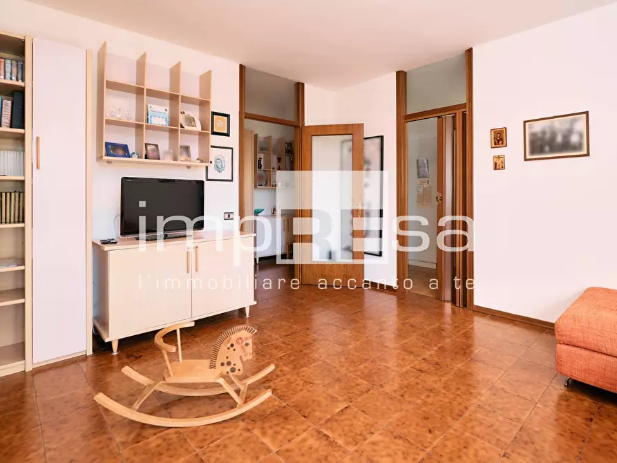 Immagine 1 di Appartamento in vendita  in via feltrina a Montebelluna