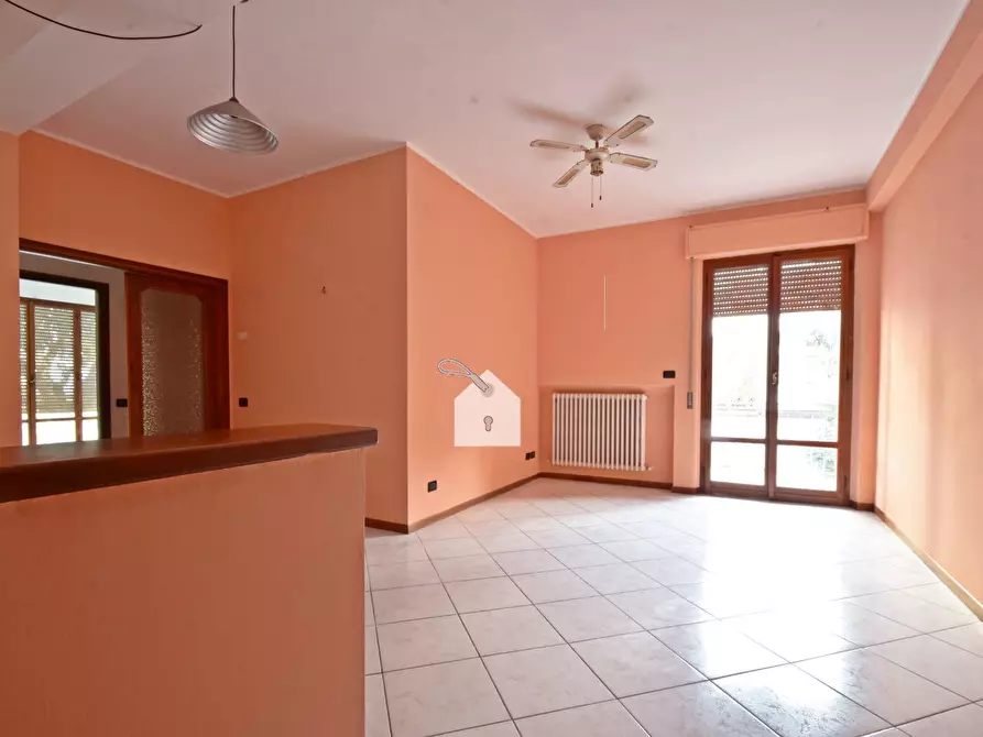 Immagine 1 di Appartamento in vendita  in VIA ROMA a Macerata