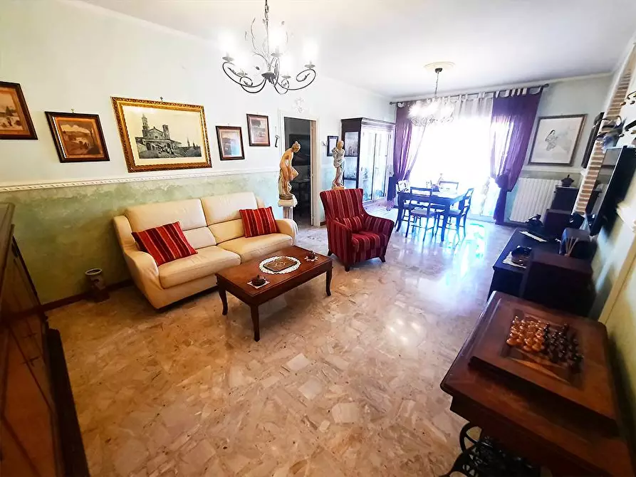 Immagine 1 di Appartamento in vendita  in via Ignazio Silone a Nereto