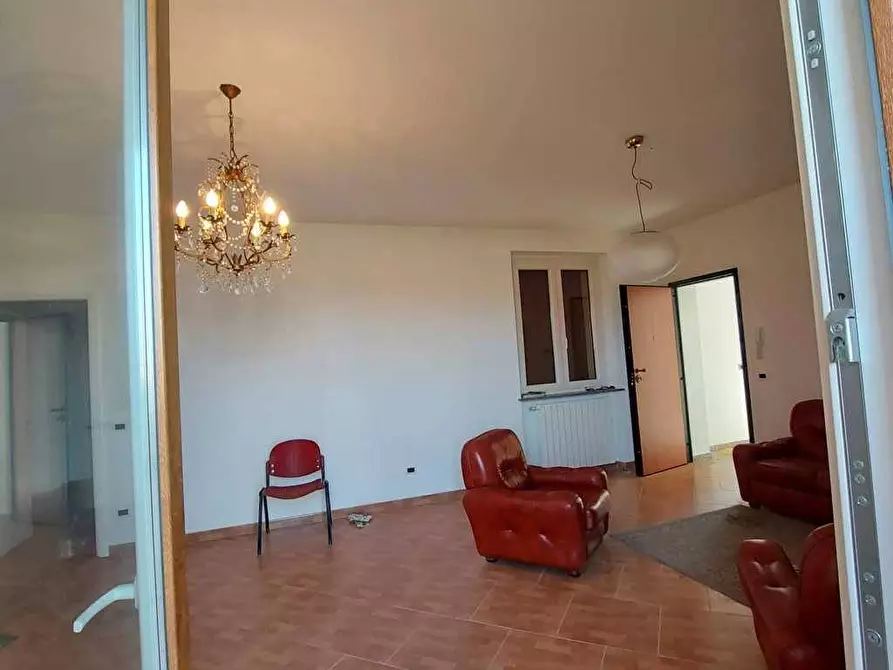 Immagine 1 di Casa indipendente in vendita  in Fiorenzuola a Fiorenzuola D'arda