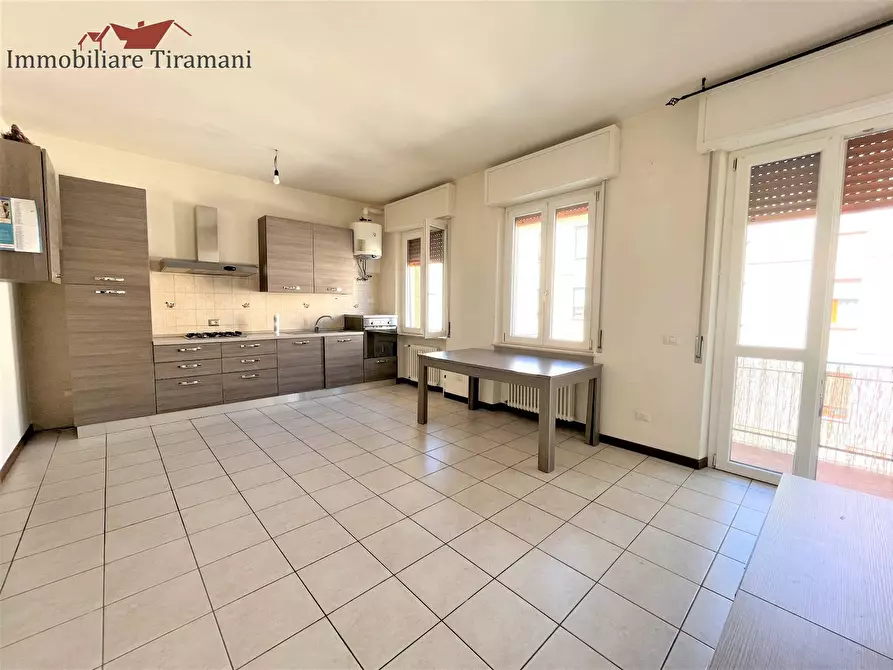 Immagine 1 di Appartamento in vendita  in piazzale darwin a Fiorenzuola D'arda