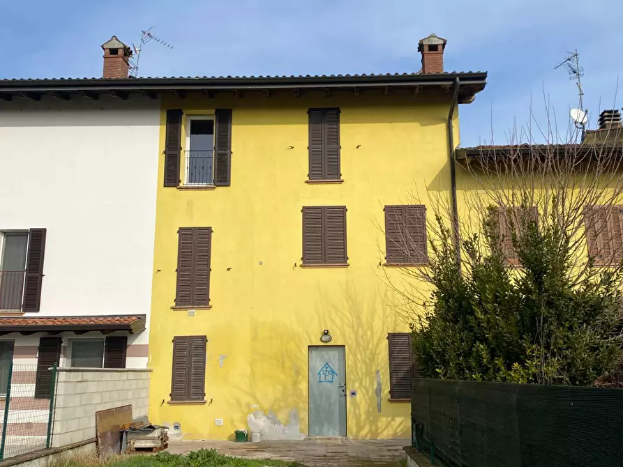 Immagine 1 di Casa indipendente in vendita  in Fossadello a Caorso