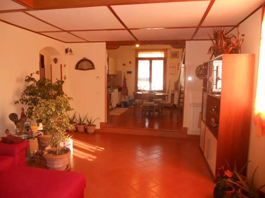 Immagine 1 di Appartamento in vendita  in Via Dante Alighieri a Montespertoli