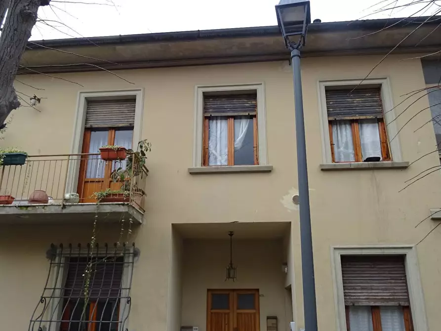 Immagine 1 di Appartamento in vendita  in Via Amedeo Bassi a Montespertoli