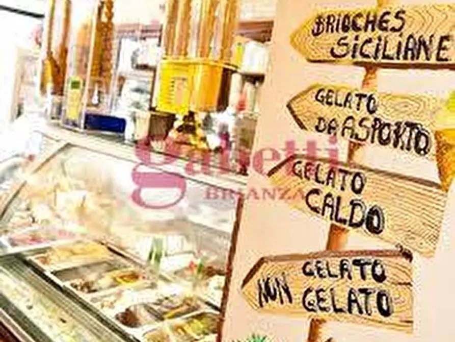Immagine 1 di Attività commerciale in vendita  in Viale Lombardia a Cisliano