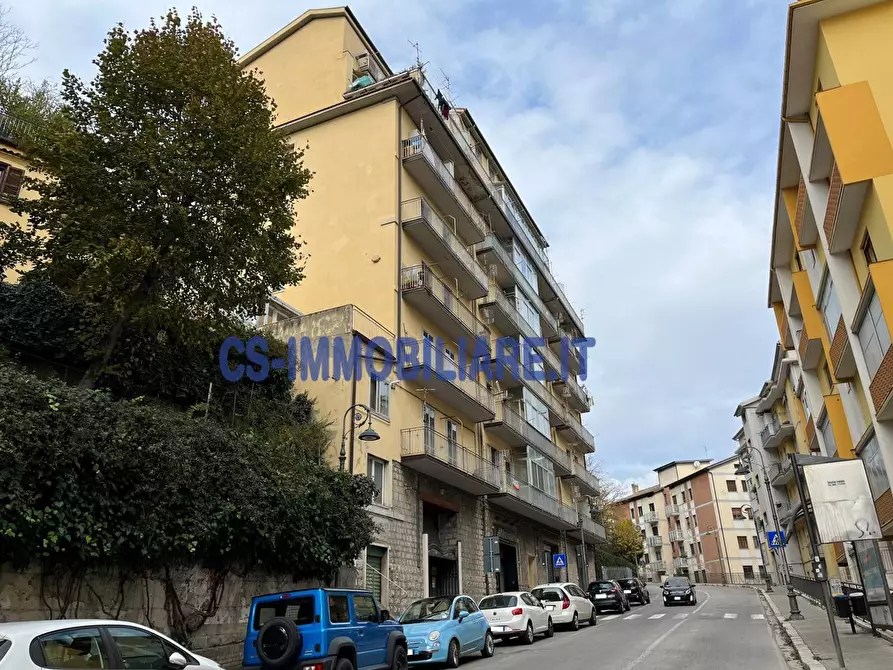 Immagine 1 di Appartamento in vendita  in Via Vaccaro a Potenza