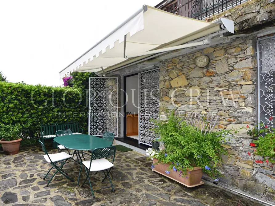 Immagine 1 di Appartamento in vendita  in Montemezzana a Rapallo