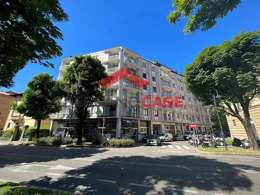 Immagine 1 di Appartamento in vendita  in Via San Benedetto a Bergamo