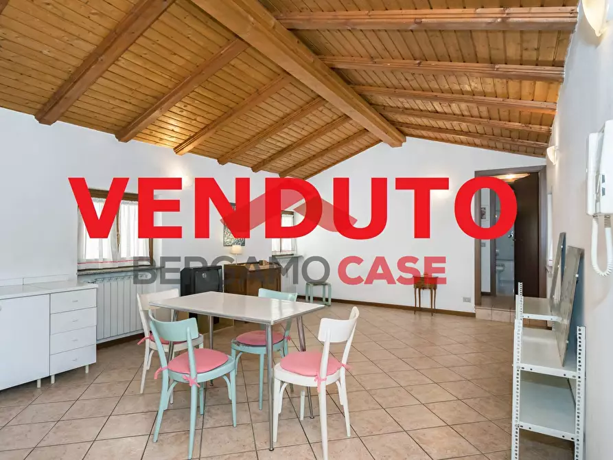 Immagine 1 di Appartamento in vendita  in Via Venezian a Seriate