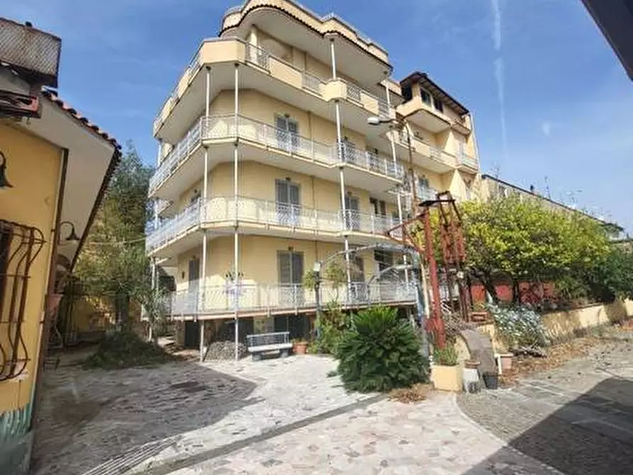 Immagine 1 di Appartamento in vendita  in VIA DEI QUATTRO MARTIRI a Mugnano Di Napoli