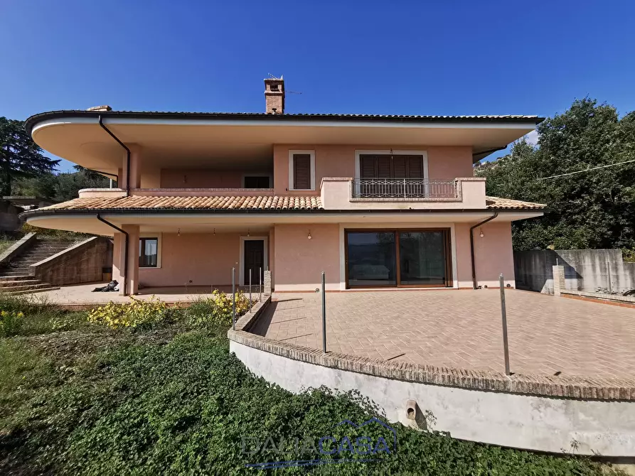 Immagine 1 di Villa in vendita  in Via Rapella a Campodimele