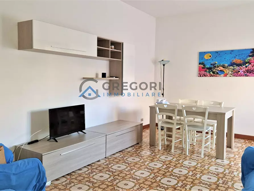Immagine 1 di Appartamento in vendita  in via Armellini a Alba Adriatica