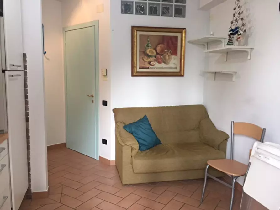 Immagine 1 di Appartamento in affitto  a Castelfiorentino