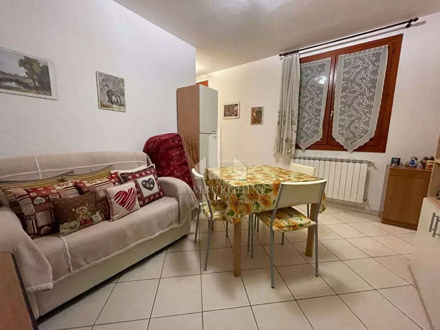 Immagine 1 di Appartamento in vendita  in Via Patrizio Antolini a Ferrara