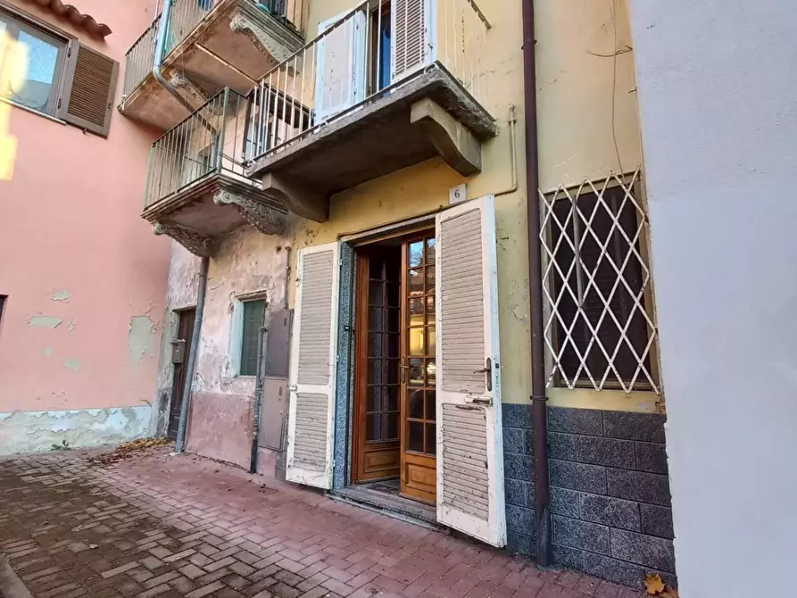 Immagine 1 di Casa indipendente in vendita  in corso roma a Forno Canavese