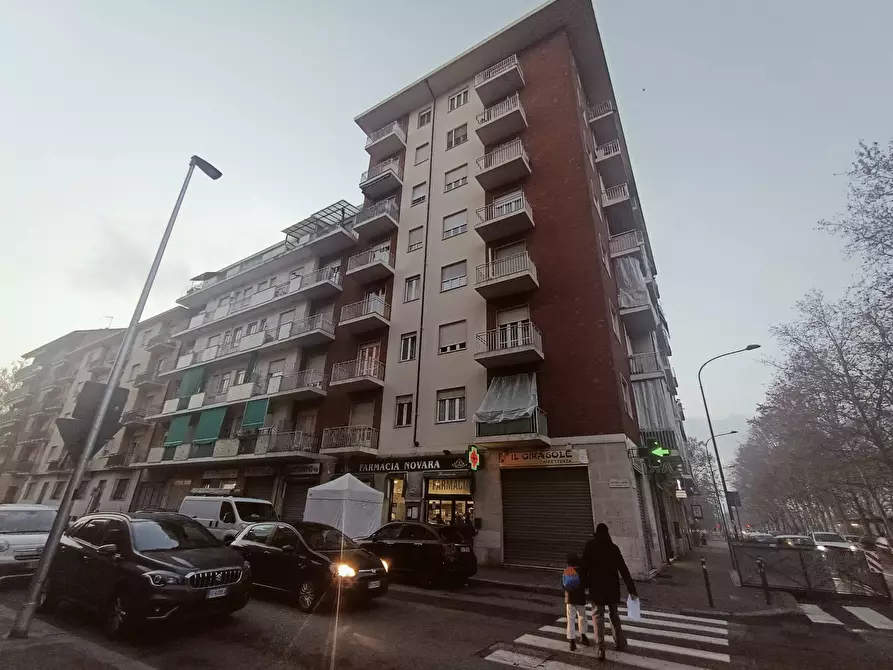 Immagine 1 di Appartamento in vendita  in corso Taranto a Torino
