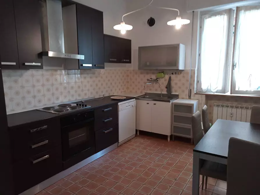 Immagine 1 di Appartamento in affitto  in Via Amalfi a Albenga