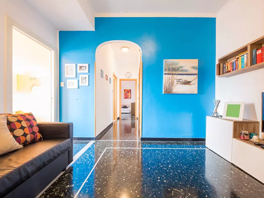 Immagine 1 di Appartamento in vendita  in SALITA DELL'ORSO a Genova