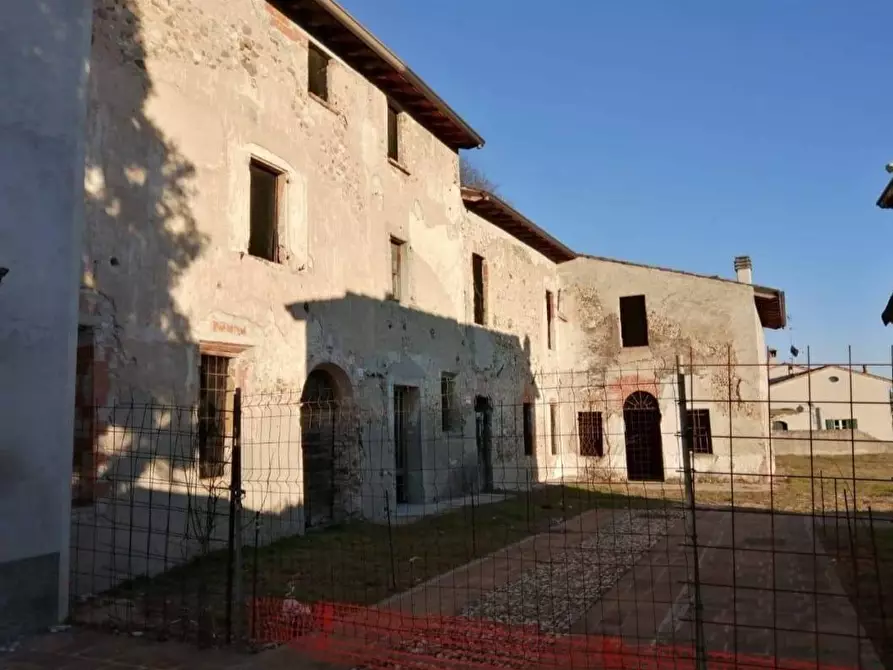 Immagine 1 di Casa indipendente in vendita  in Via Montebei a Casalmoro