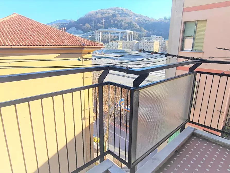 Immagine 1 di Appartamento in vendita  in Via Walter Fillak a Genova