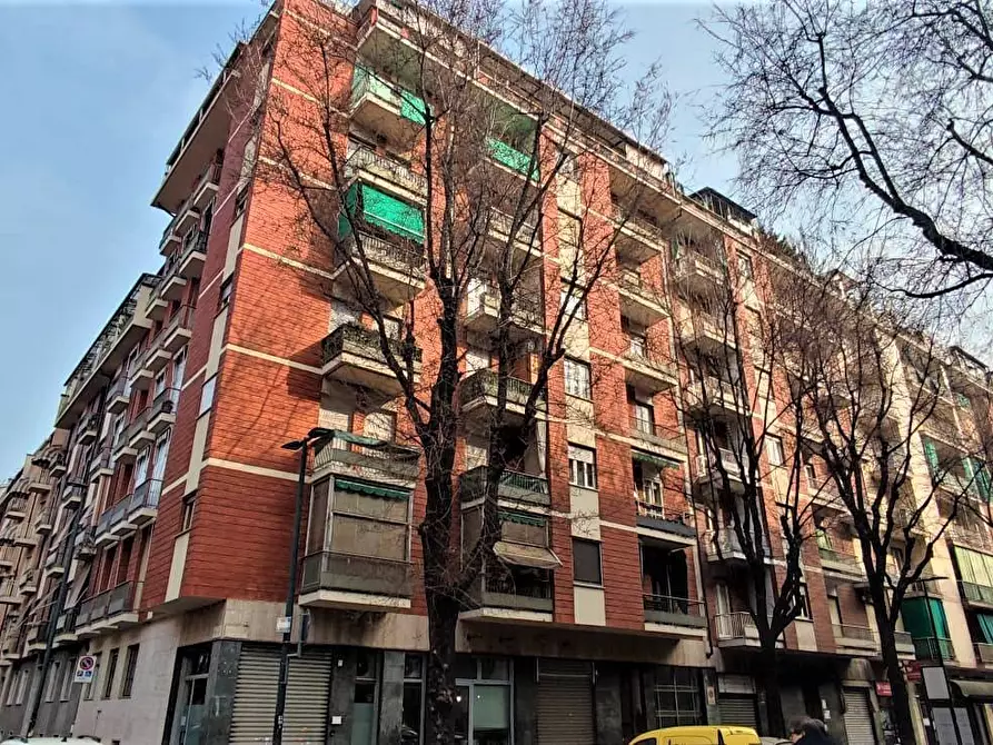 Immagine 1 di Appartamento in vendita  in Via Breglio a Torino