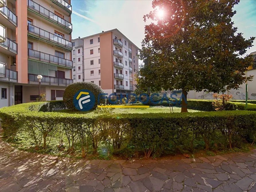 Immagine 1 di Appartamento in vendita  in Via Nino Dall'Oro a Lodi