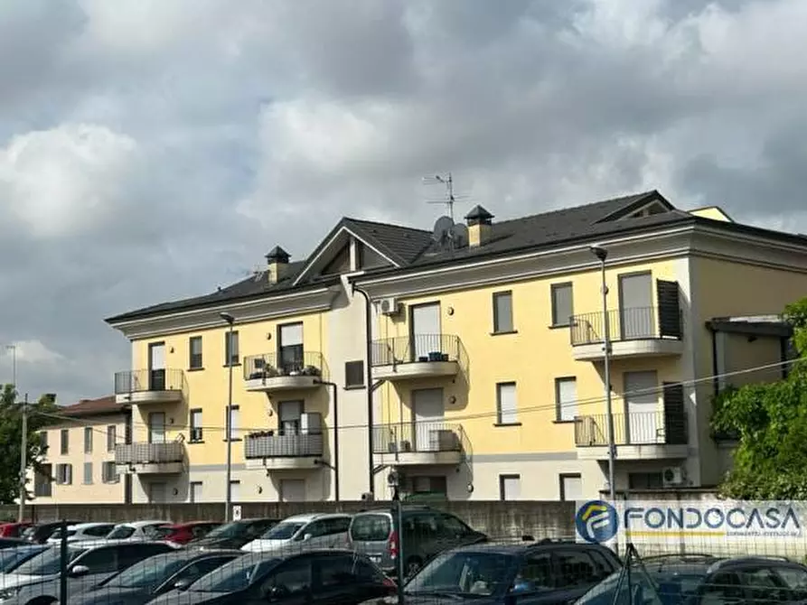 Immagine 1 di Appartamento in vendita  a Rovato