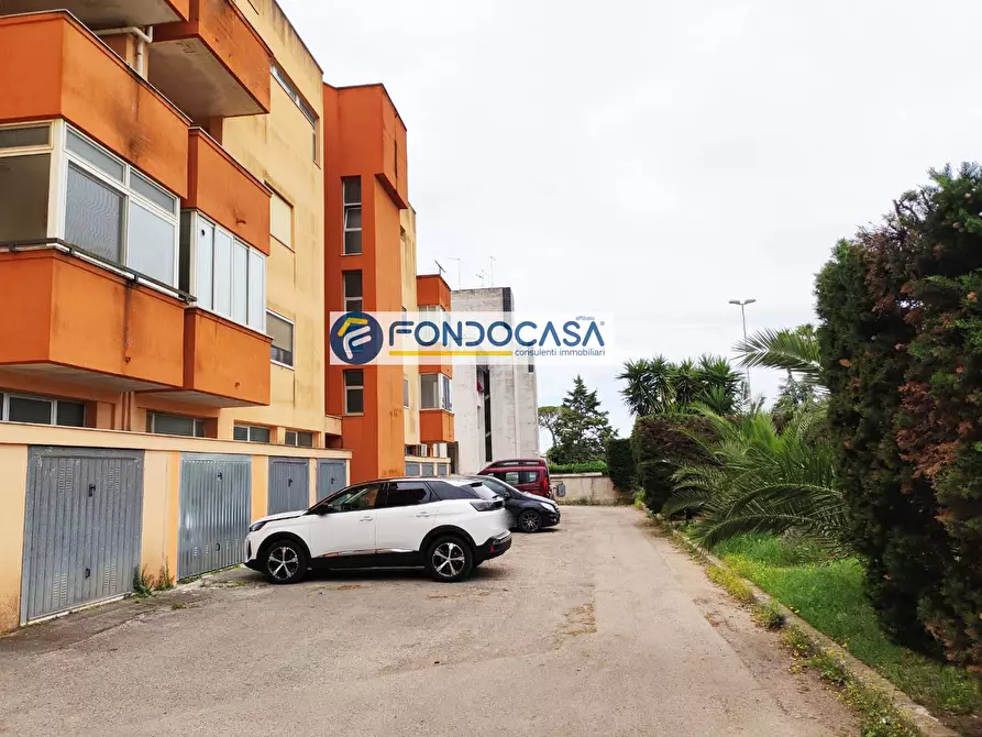 Immagine 1 di Appartamento in vendita  in Via Sandro Pertini a Arnesano
