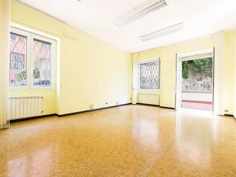 Immagine 1 di Appartamento in vendita  in Via Alla Porta Degli Archi a Genova