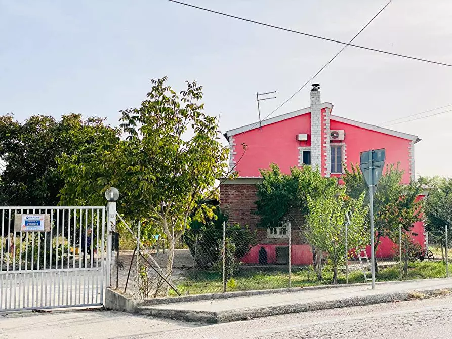 Immagine 1 di Appartamento in vendita  in LOCALITA' SAN GIUSTO a Lucera