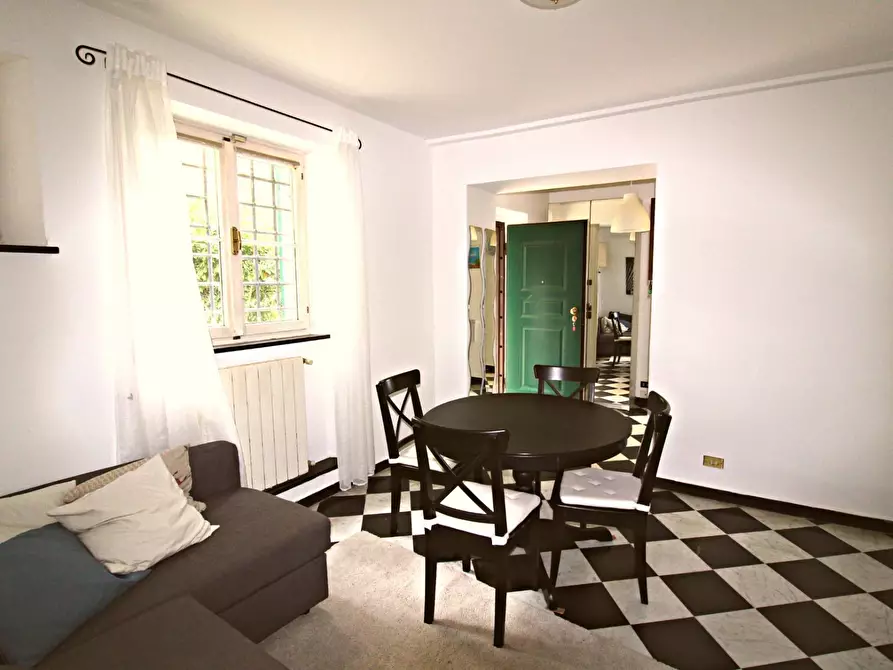 Immagine 1 di Appartamento in affitto  in Via San Luca D'albaro a Genova